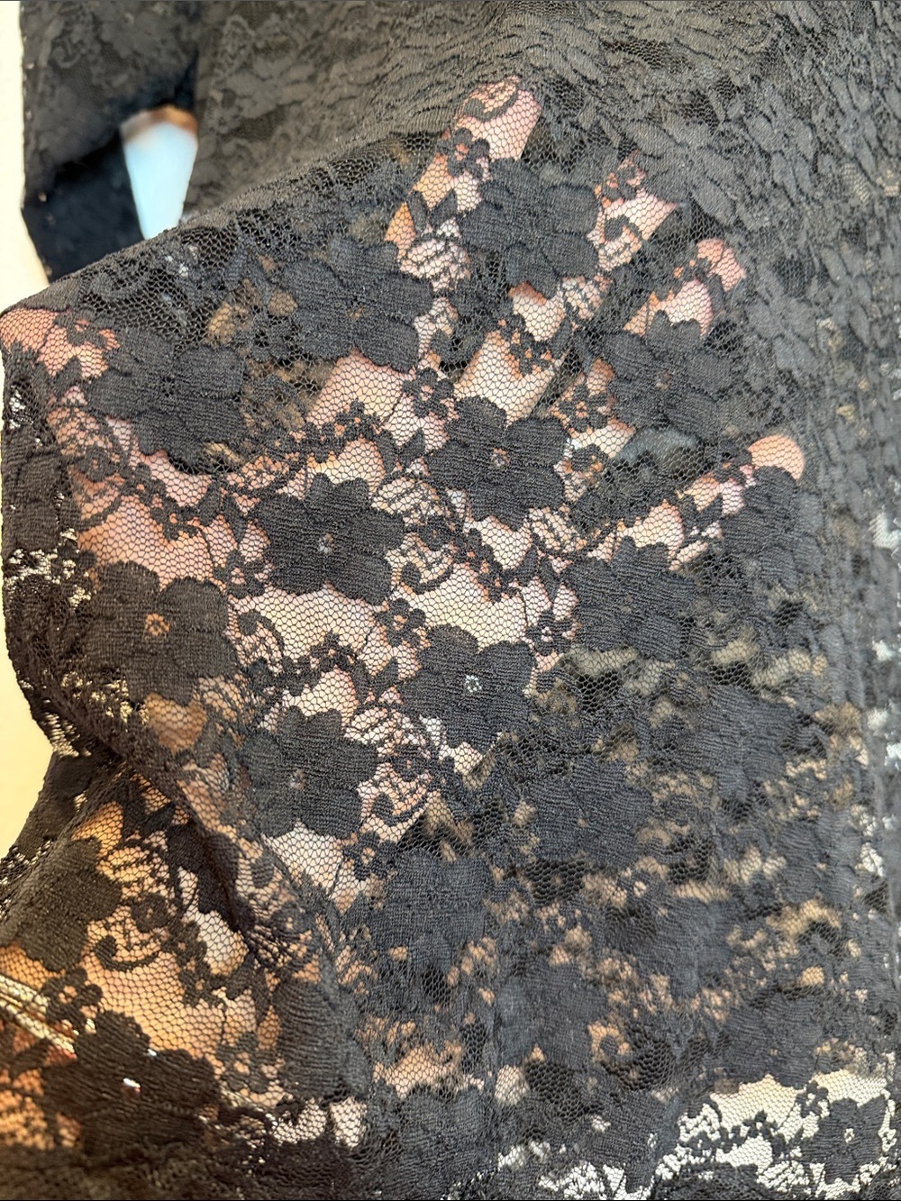 Black Lace Long Sleeve Top Bar III New With Tags Large - Picture 2 of 4